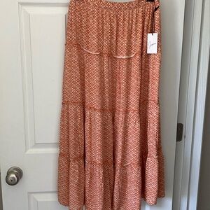 Maxi skirt